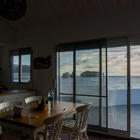 Quo Sunset House Mosteiros (Azores)