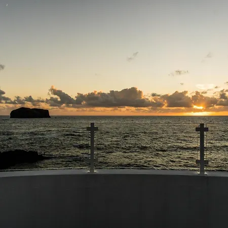 Quo Sunset House Mosteiros (Azores)