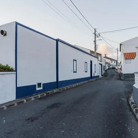 Quo Sunset House Semesterbostad Mosteiros (Azores)